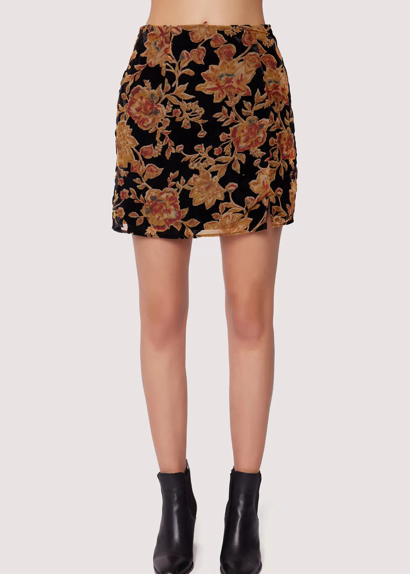 Lost + Wander Skirts*Cabin Hideaway Mini Skirt BLACK-FLORAL