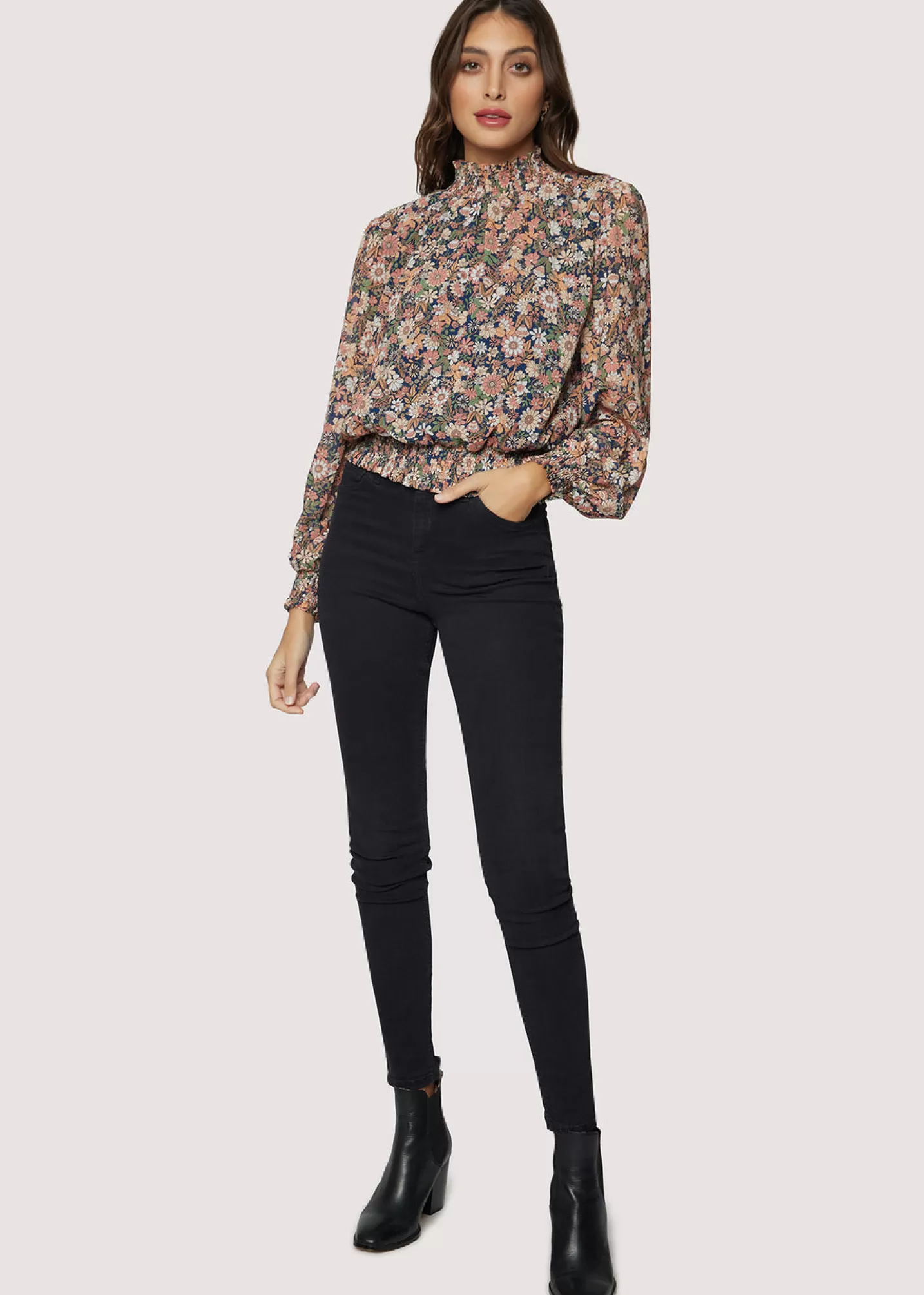 Lost + Wander Tops*Flower Power Top NAVY-FLORAL