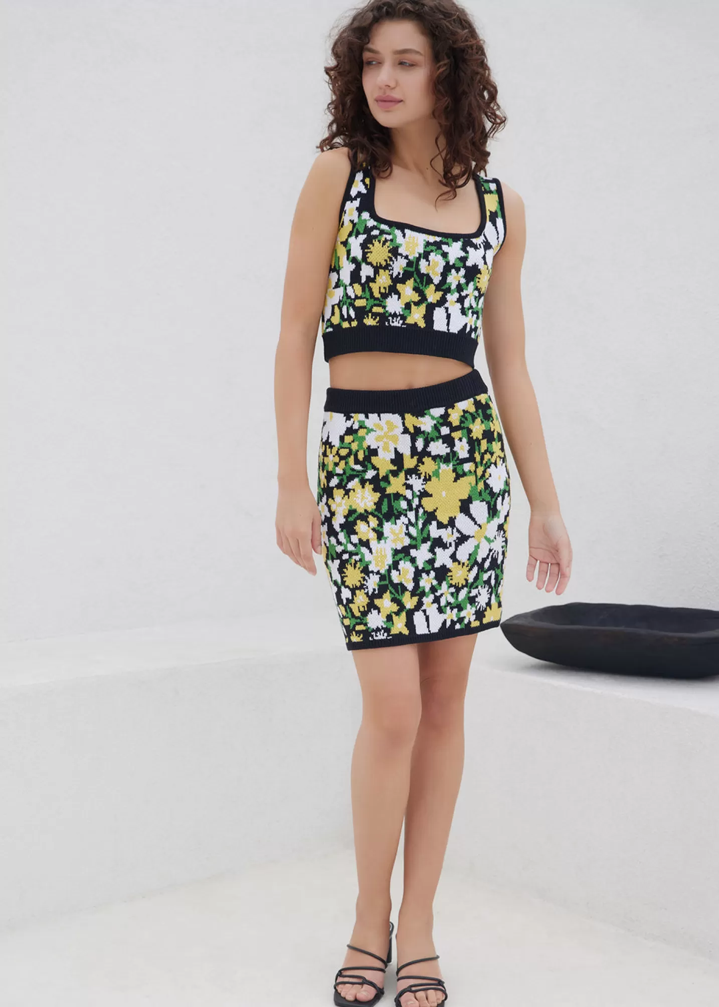 Lost + Wander Skirts*Tropical Daydream Mini Skirt BLACK-YELLOW-FLORAL